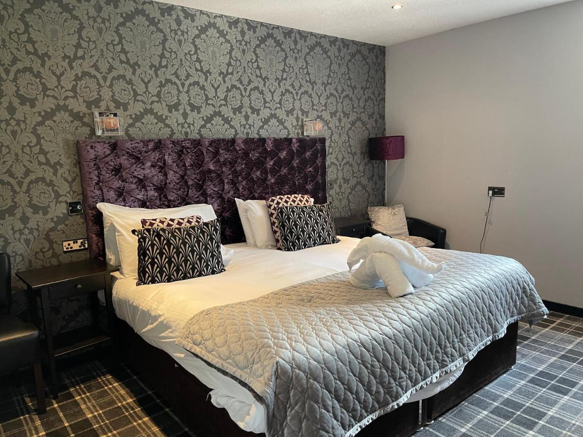 The Albert Inn Nairn Eksteriør billede